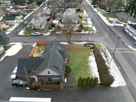 1802 Belmont Avenue Hood River OR 97031