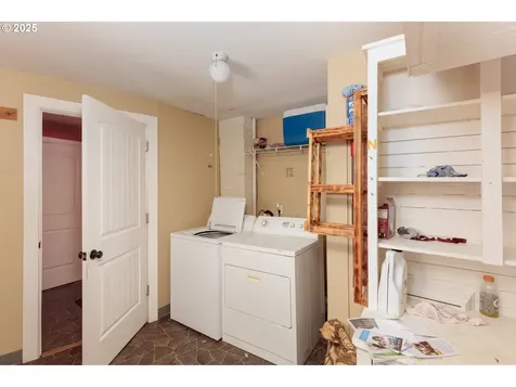 1802 Belmont Avenue Hood River OR 97031