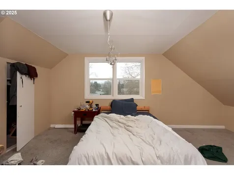 1802 Belmont Avenue Hood River OR 97031
