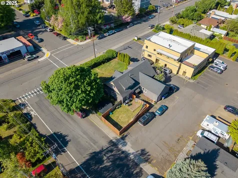 1802 Belmont Avenue Hood River OR 97031