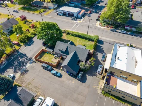 1802 Belmont Avenue Hood River OR 97031