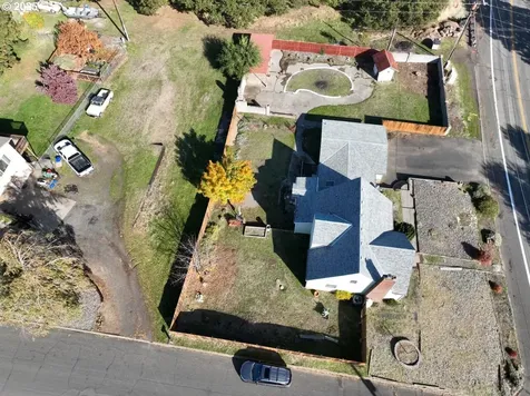 4233 Chenoweth Road The Dalles OR 97058