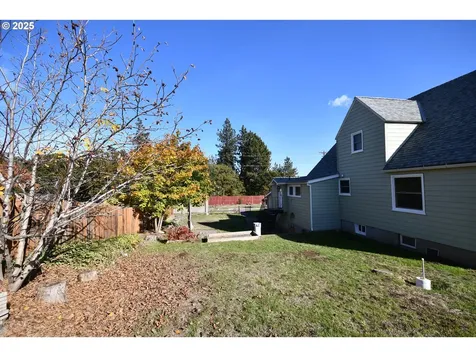 4233 Chenoweth Road The Dalles OR 97058