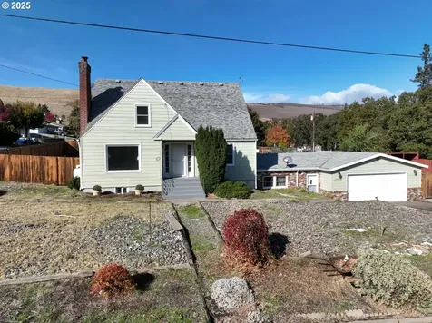 4233 Chenoweth Road The Dalles OR 97058