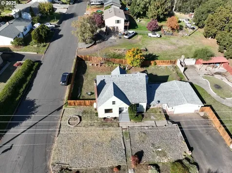 4233 Chenoweth Road The Dalles OR 97058
