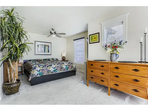 8805 SE 13th Avenue Portland OR 97202