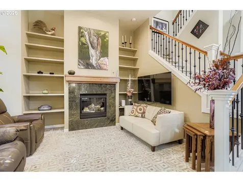 8805 SE 13th Avenue Portland OR 97202