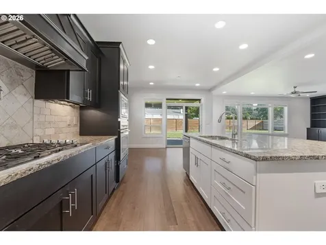 13540 SE Greenwood Court Clackamas OR 97015