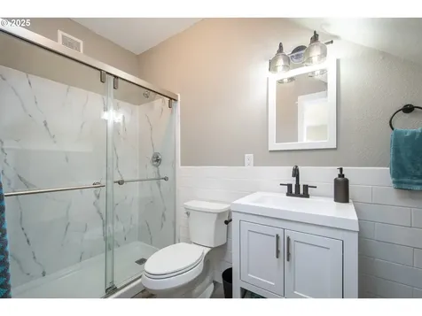 8101 NE 229th Court Vancouver WA 98682