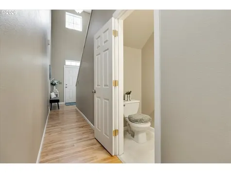 5584 NE Caddis Drive Hillsboro OR 97124