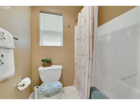 5584 NE Caddis Drive Hillsboro OR 97124