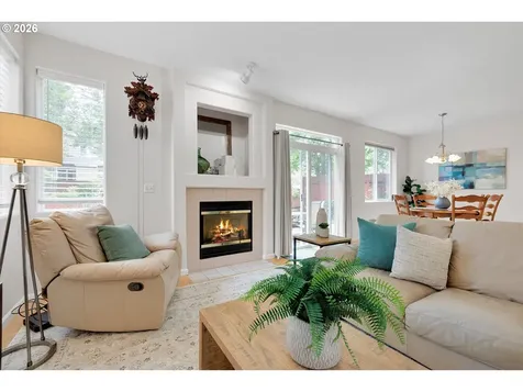 5584 NE Caddis Drive Hillsboro OR 97124
