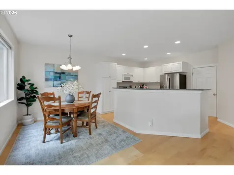 5584 NE Caddis Drive Hillsboro OR 97124