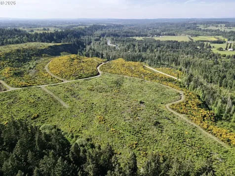 S Ellis Road Molalla OR 97038