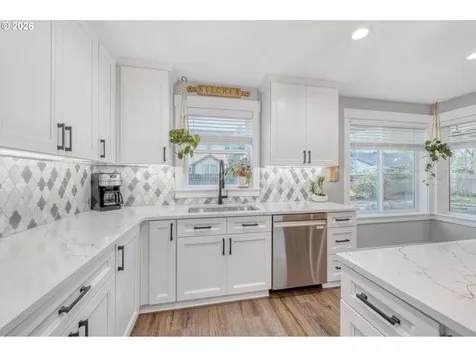 16496 Front Avenue Oregon City OR 97045