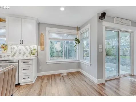 16496 Front Avenue Oregon City OR 97045
