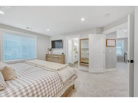 16496 Front Avenue Oregon City OR 97045