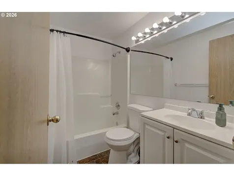 10517 NE 45th Avenue Vancouver WA 98686