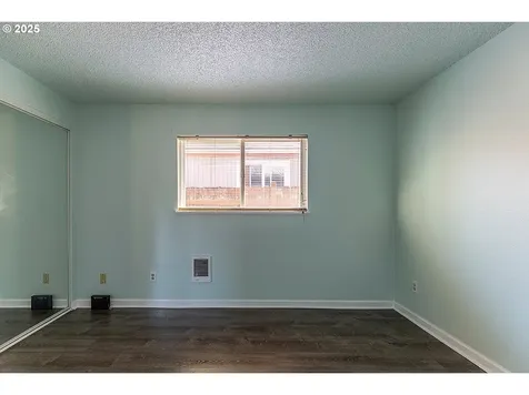 6331 SE 83rd Avenue Portland OR 97266