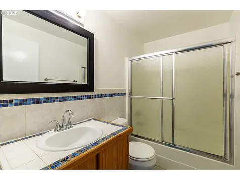 6331 SE 83rd Avenue Portland OR 97266