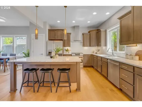 3014 SW Iowa Street Portland OR 97239