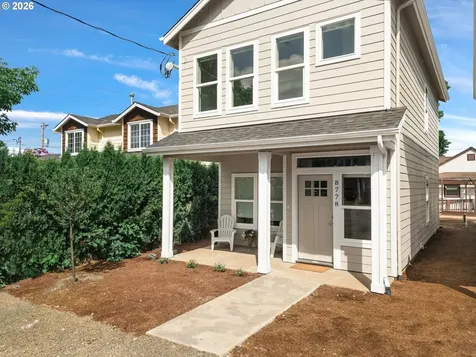 8778 N Newman Avenue Portland OR 97203