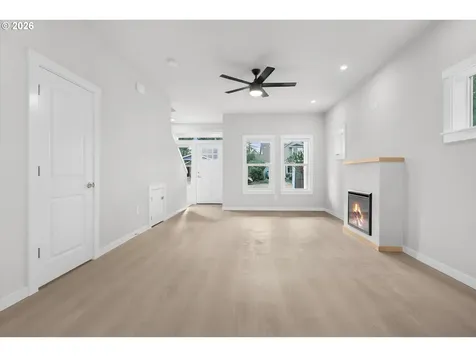 8778 N Newman Avenue Portland OR 97203