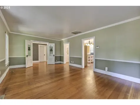 2117 A Street Forest Grove OR 97116