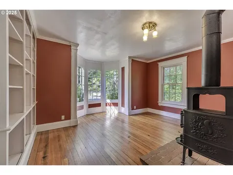 2117 A Street Forest Grove OR 97116