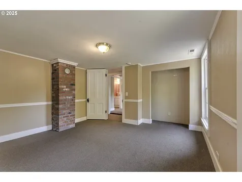 2117 A Street Forest Grove OR 97116