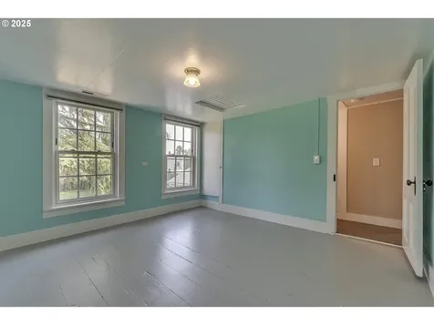 2117 A Street Forest Grove OR 97116