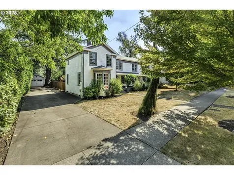 2117 A Street Forest Grove OR 97116