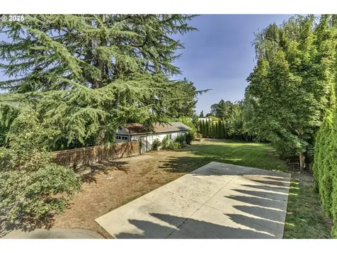 2117 A Street Forest Grove OR 97116