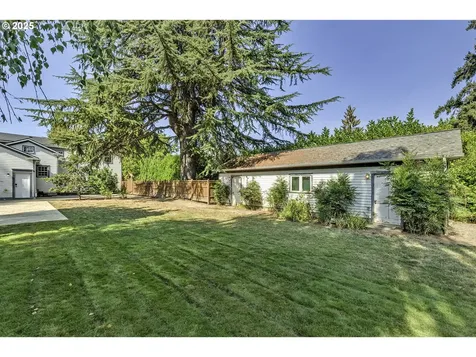 2117 A Street Forest Grove OR 97116