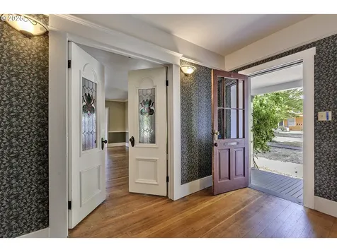 2117 A Street Forest Grove OR 97116