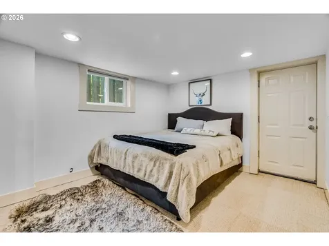 2534 SE 32nd Avenue Portland OR 97202