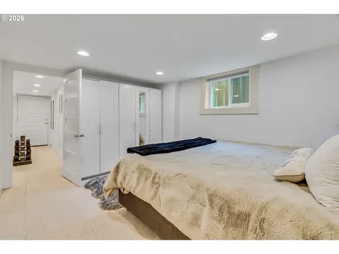 2534 SE 32nd Avenue Portland OR 97202