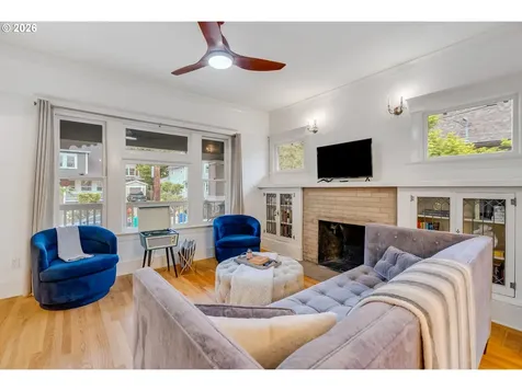 2534 SE 32nd Avenue Portland OR 97202