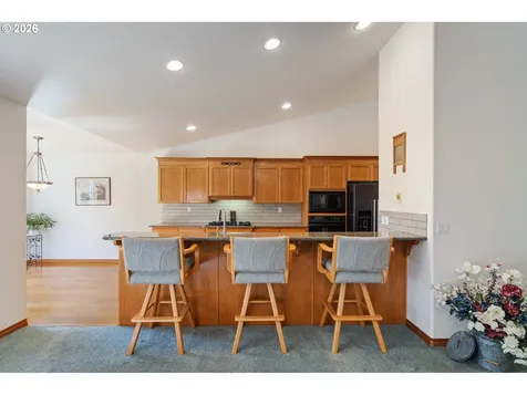 14213 NW 28th Place Vancouver WA 98685