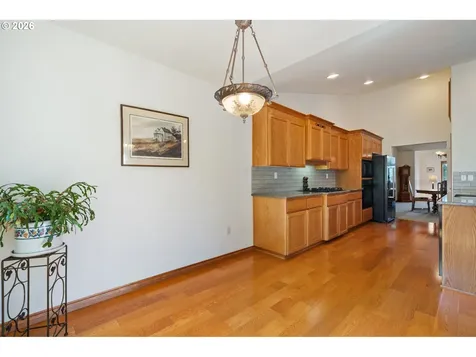 14213 NW 28th Place Vancouver WA 98685