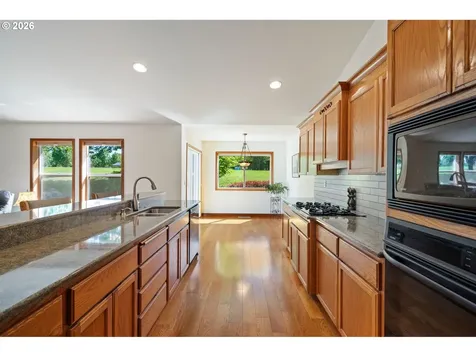 14213 NW 28th Place Vancouver WA 98685