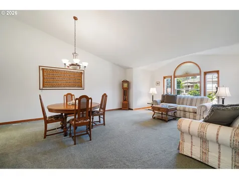 14213 NW 28th Place Vancouver WA 98685