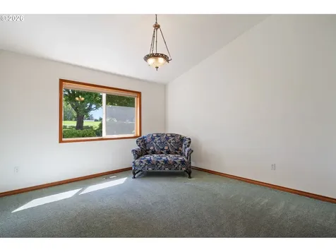 14213 NW 28th Place Vancouver WA 98685