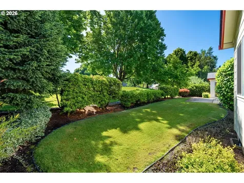 14213 NW 28th Place Vancouver WA 98685