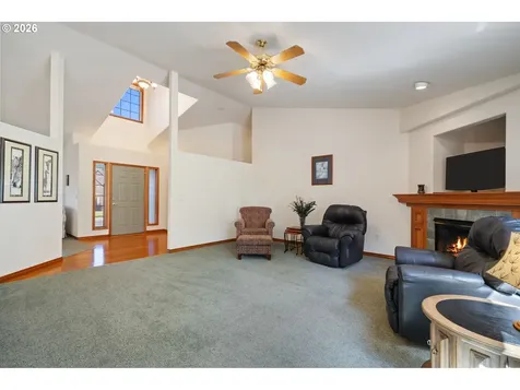 14213 NW 28th Place Vancouver WA 98685