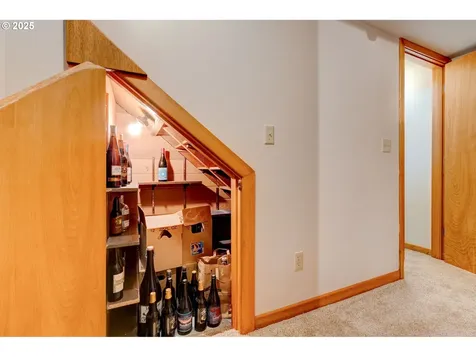 6325 SW 50th Avenue Portland OR 97221