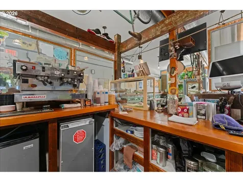 3039 SE Stark Street Portland OR 97214