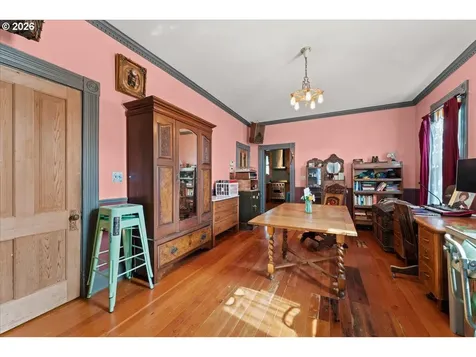 3039 SE Stark Street Portland OR 97214