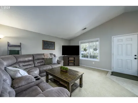 1680 SW Creekside Lane Mcminnville OR 97128