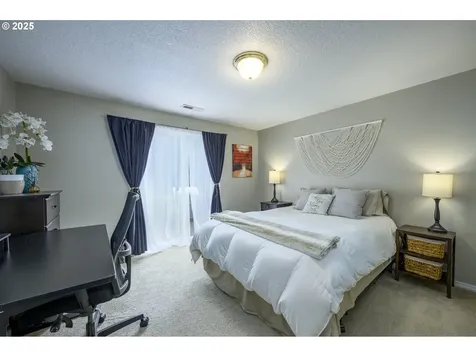 1680 SW Creekside Lane Mcminnville OR 97128